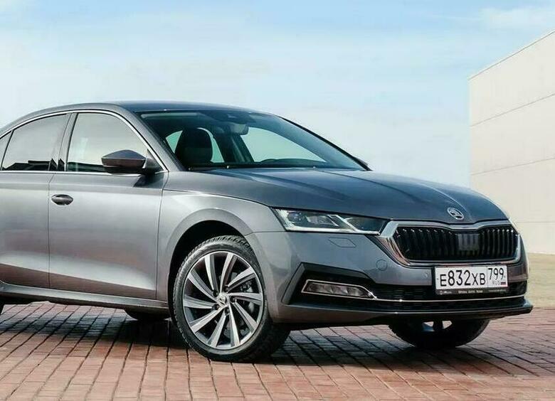 Новые автомобили Skoda, которые можно купить у дилеров за 2 500 000 рублей