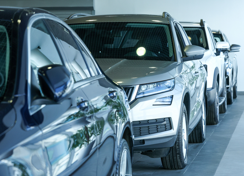 Все нормально, падаем: чего ждать дальше от российского рынка новых автомобилей