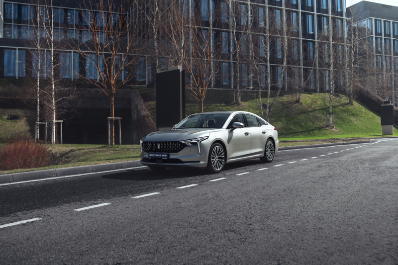 Жизнь после Audi: тест-драйв лифтбэка Bestune B70